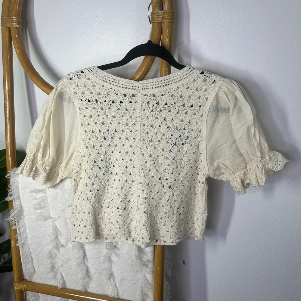 Zara Blue Floral Crotchet Puff Sleeve Top sz M